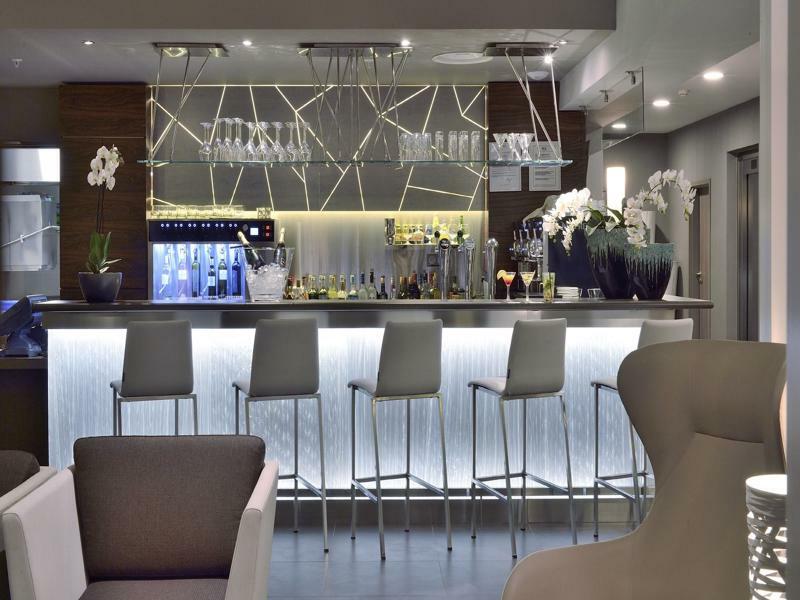 Ac Hotel By Marriott Marseille Prado Velodrome Екстериор снимка